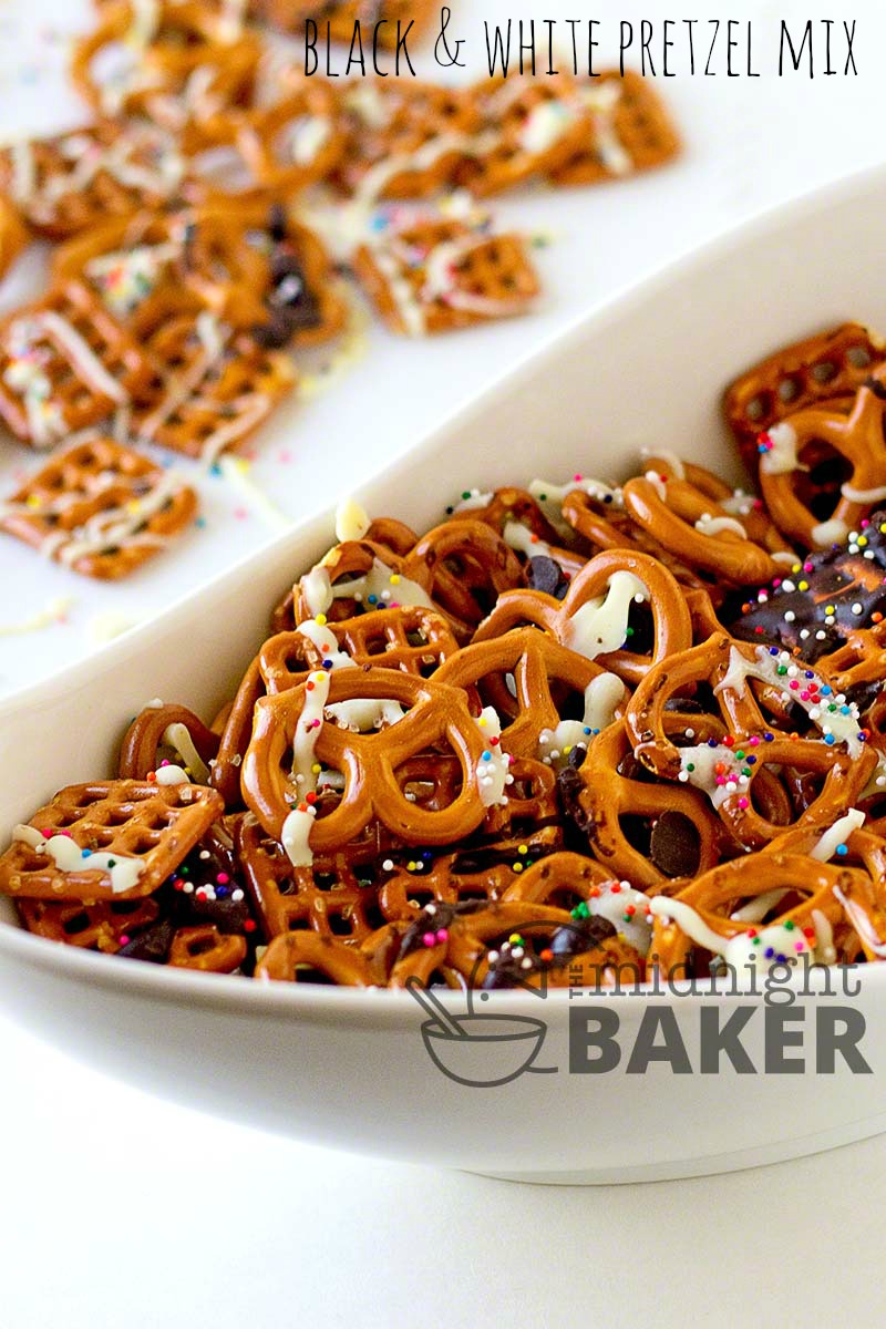 Sweet snacking pretzels with 2 varieties of chocolate!
