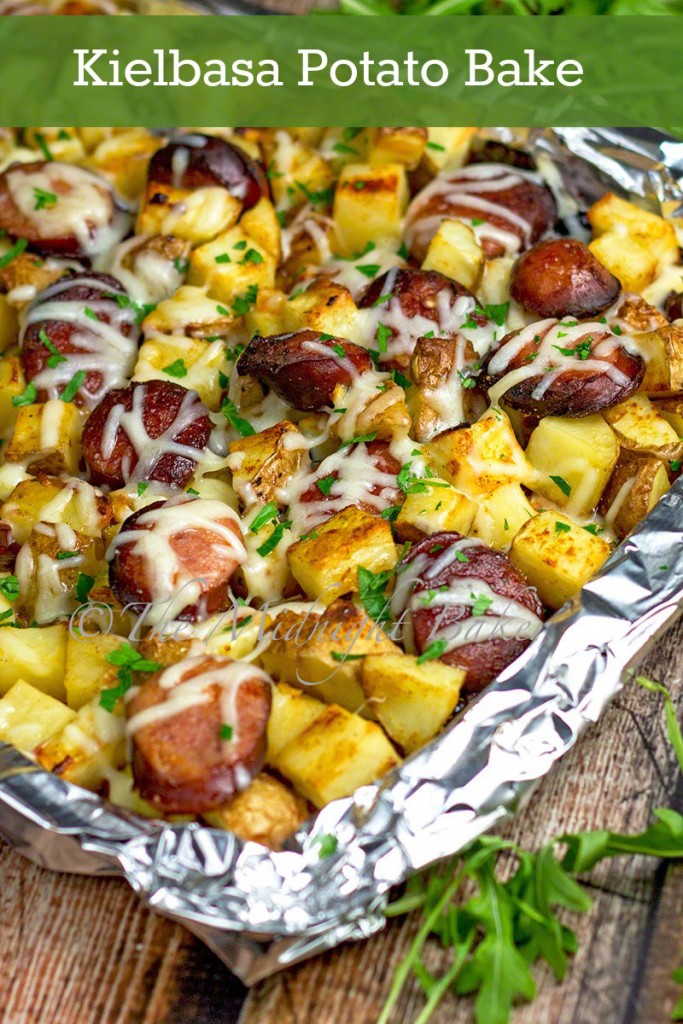 Kielbasa & Potato Gratin | bakeatmidnite.com | #kielbasa #potatoes #easydinners