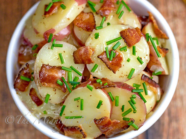 German Potato Salad | bakeatmidnite.com | #potato #salad #recipe