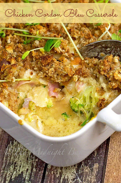 Chicken Cordon Bleu Casserole | bakeatmidnite.com | #chicken #casserole #recipe