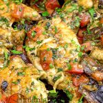 Quick and easy skillet chicken dinner thats oh-so grlicky