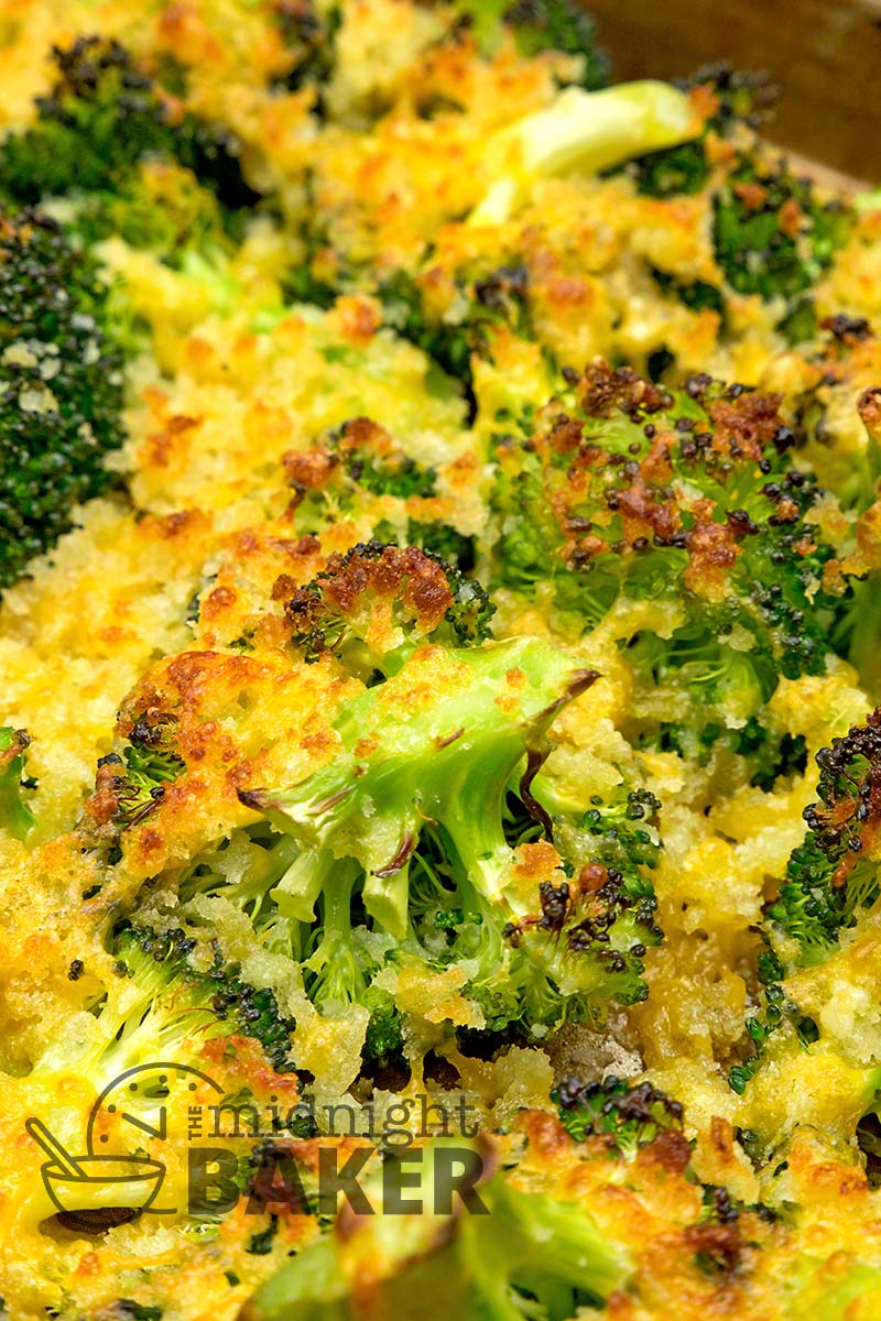 Cheesy roast broccoli