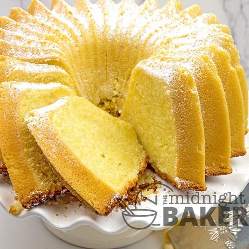 Cold Oven Pound Cake - The Midnight Baker
